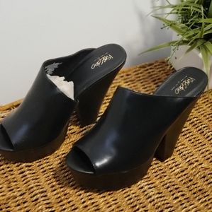 Mossimo black platform heels Size 9